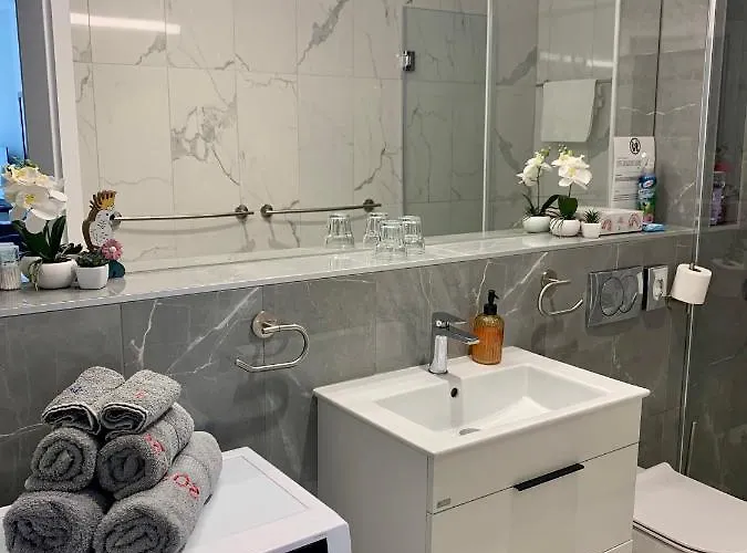 Carbona Kakadu 203 B Apartman Hévíz